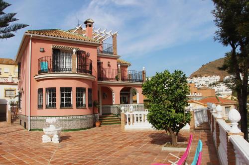 This photo about Villa Malaga shared on HyHotel.com