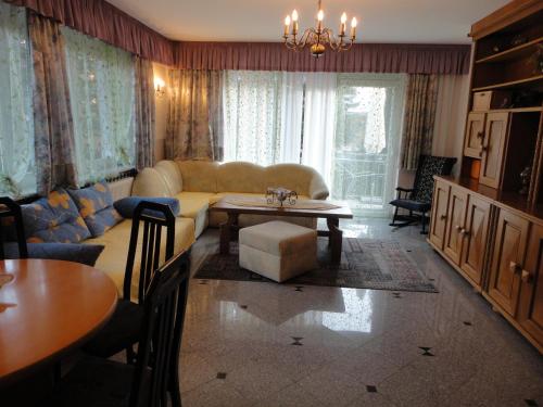 Ferienhaus Burgblick in Treffen Am Ossiacher See Ferienhaus Burgblick in Treffen Am Ossiacher See