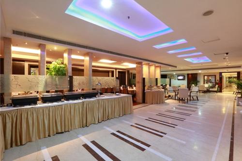 Restaurant, Airport Residency in New Delhi and NCR Restaurant, Airport Residency in New Delhi and NCR