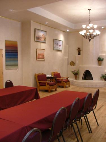 ห้องจัดเลี้ยง, Hotel La Fonda de Taos in เตาส์ (NM) ห้องจัดเลี้ยง, Hotel La Fonda de Taos in เตาส์ (NM)
