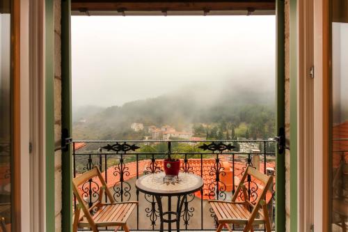 Enastron Guesthouse in 디미트사나 Enastron Guesthouse in 디미트사나