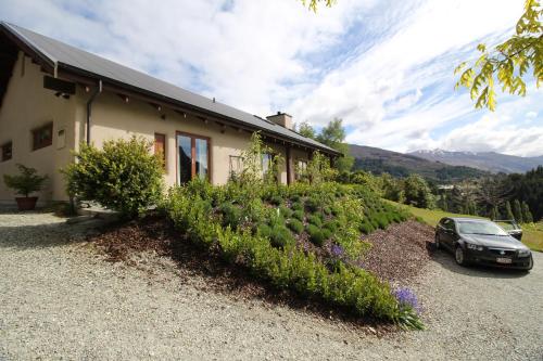 This photo about The Paddock Straw Bale Luxury Holiday House shared on HyHotel.com