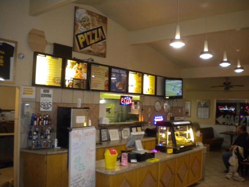 Food and beverages, Wasco Inn in Wasco Food and beverages, Wasco Inn in Wasco