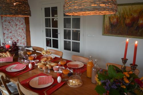Eten en drinken, B&B Idylle aan Zee incl 2 Wellnessstudios in Schagen Eten en drinken, B&B Idylle aan Zee incl 2 Wellnessstudios in Schagen