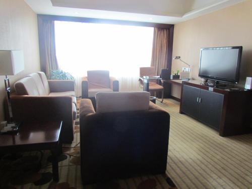 This photo about Urumqi Bintuan Grand Hotel shared on HyHotel.com