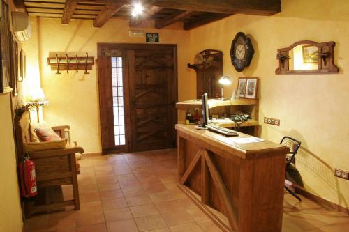 Lobby, Posada La Gatera in Pedro Bernardo Lobby, Posada La Gatera in Pedro Bernardo