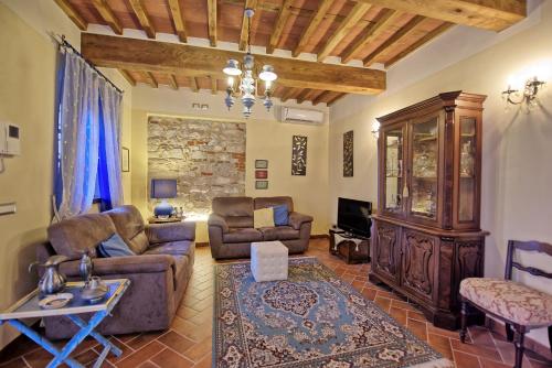 This photo about Flavia shared on HyHotel.com