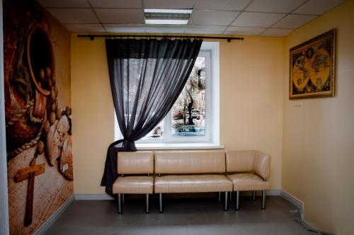 This photo about Potter Globus shared on HyHotel.com