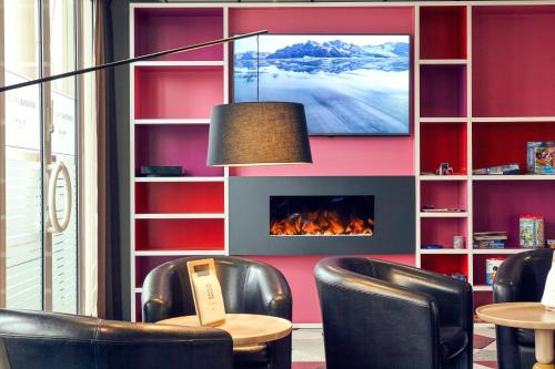 صالة مشتركة/ منطقة التلفزيون, Hotel Mercure Marne la vallee Bussy St Georges in Bussy-Saint Georges صالة مشتركة/ منطقة التلفزيون, Hotel Mercure Marne la vallee Bussy St Georges in Bussy-Saint Georges