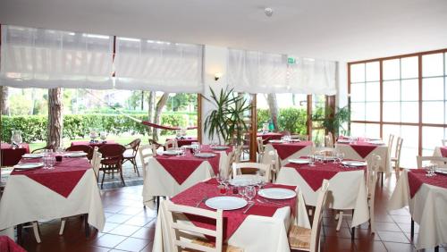 Étterem, Hotel Friuli in Lignano Sabbiadoro Étterem, Hotel Friuli in Lignano Sabbiadoro