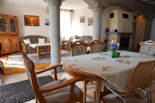Julia Apartman in Balatonalmadi Julia Apartman in Balatonalmadi