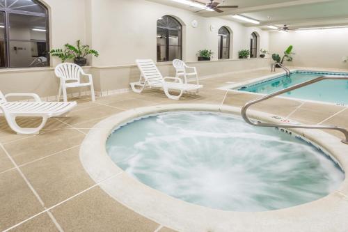 Hot tub, Baymont by Wyndham Asheville/Biltmore Village in Asheville (NC) Hot tub, Baymont by Wyndham Asheville/Biltmore Village in Asheville (NC)
