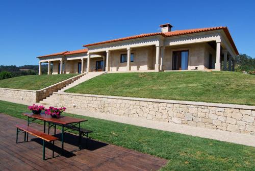 ทางเข้า, Quinta do Alto in อาร์โนยา ทางเข้า, Quinta do Alto in อาร์โนยา