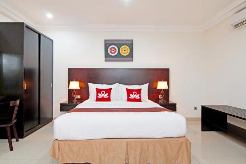 This photo about ZEN Rooms Shri Laksmi Seminyak shared on HyHotel.com