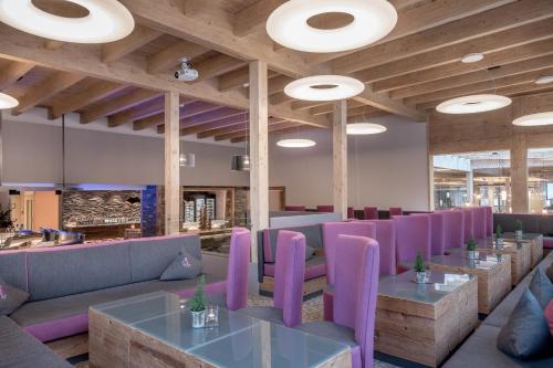바/라운지, 4 Sterne Superior Muhle Resort 1900 - Adults only in 오베르구르글 바/라운지, 4 Sterne Superior Muhle Resort 1900 - Adults only in 오베르구르글
