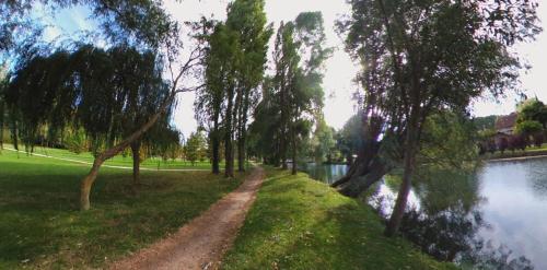 Facilities, Hotel Au Bon Coin in Cloyes-sur-le-Loir Facilities, Hotel Au Bon Coin in Cloyes-sur-le-Loir