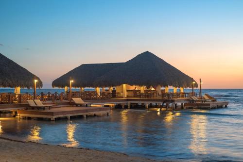 Food and beverages, Hotel Casa Hemingway in Juan Dolio Food and beverages, Hotel Casa Hemingway in Juan Dolio