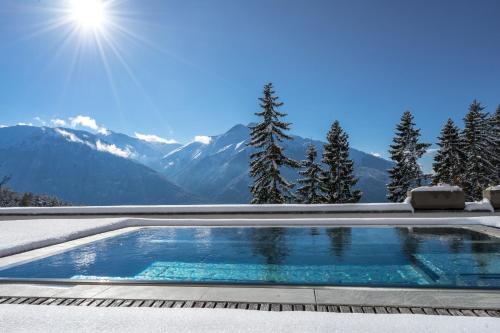 Bazen, NIDUM - Casual Luxury Hotel in Seefeld Bazen, NIDUM - Casual Luxury Hotel in Seefeld