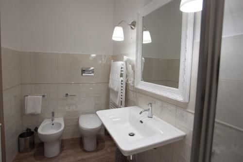 This photo about Magnifica Luxury Suites shared on HyHotel.com