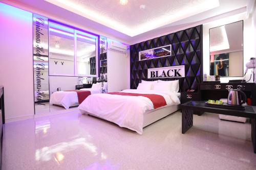 This photo about X-Mas Hotel shared on HyHotel.com