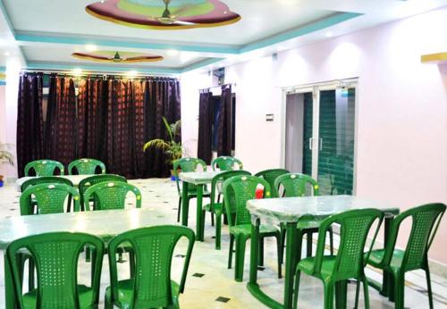 Jhargram Eshani Hotels and Guest House in Jhargram Jhargram Eshani Hotels and Guest House in Jhargram