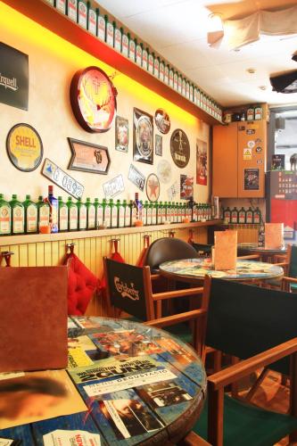 Barri Antic Hostel & Pub in Andorra la Vella Barri Antic Hostel & Pub in Andorra la Vella