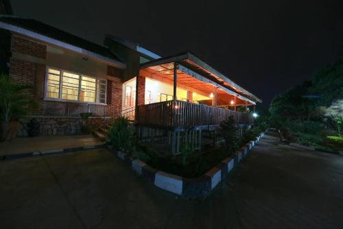 This photo about Papyrus Guesthouse Entebbe shared on HyHotel.com