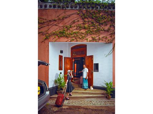 Entrance, Villa Capers in Borella Entrance, Villa Capers in Borella