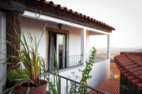 Terraza/balcón, Casa Pires Mateus in Monsanto Terraza/balcón, Casa Pires Mateus in Monsanto