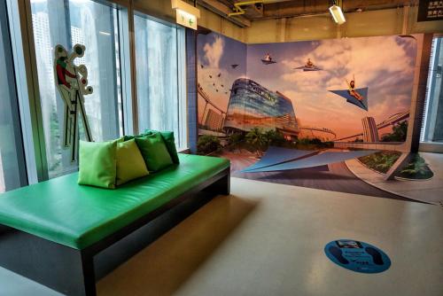 Lobby, Y Loft Youth Square in Chai Wan Lobby, Y Loft Youth Square in Chai Wan