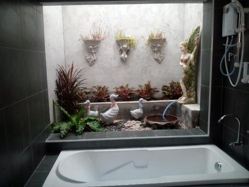 Bathroom, Fancy Carp Resort in Cha-am Bathroom, Fancy Carp Resort in Cha-am