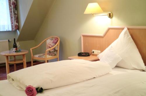 Hotel Restaurant Paradeismuhle in คลิงเงนแบร์ก อัม ไมน์ Hotel Restaurant Paradeismuhle in คลิงเงนแบร์ก อัม ไมน์