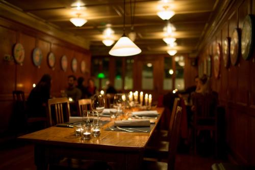 餐廳, 圖恩斯威特餐廳酒店 (Hotel Restaurant Schwert Thun) in 圖恩 餐廳, 圖恩斯威特餐廳酒店 (Hotel Restaurant Schwert Thun) in 圖恩