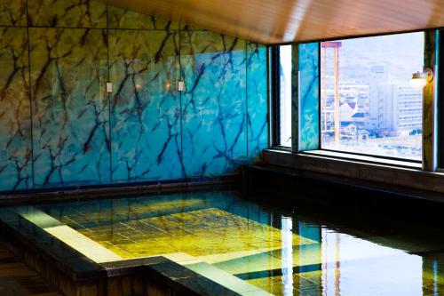 Hot spring bath, Hotel Sekitei in Yamanashi Hot spring bath, Hotel Sekitei in Yamanashi
