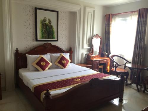 This photo about Hoang Quan Hotel shared on HyHotel.com