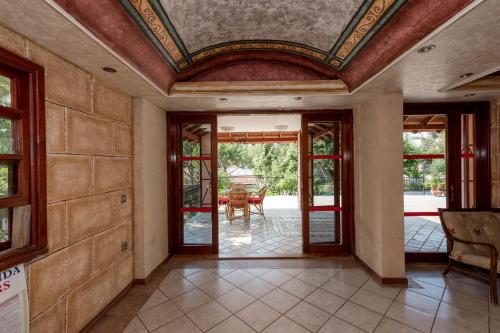 כניסה, Club Pink Palace Hotel in פטהייה כניסה, Club Pink Palace Hotel in פטהייה