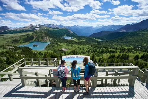 Sunshine Mountain Lodge, Banff Sunshine Mountain Lodge, Banff