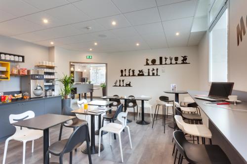 ห้องอาหาร, คีเรียด แรนส์ เซ็นเตอร์ แกร์ (Kyriad Rennes Centre Gare) in เรน ซิตี้ เซ็นเตอร์ ห้องอาหาร, คีเรียด แรนส์ เซ็นเตอร์ แกร์ (Kyriad Rennes Centre Gare) in เรน ซิตี้ เซ็นเตอร์