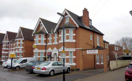 Hotel Long Stay Group - St Josephs House