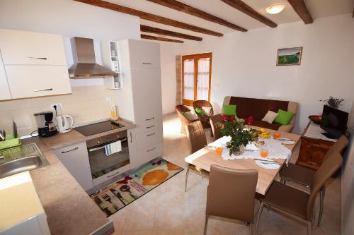 Létesítmények, Apartment Malia in Kastelir Létesítmények, Apartment Malia in Kastelir