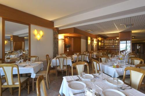 Pubi/Aula, Esperia Hotel in Kavala Pubi/Aula, Esperia Hotel in Kavala