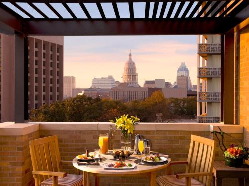 balkon/terras, AT&T Hotel & Conference Center in Austin City Center balkon/terras, AT&T Hotel & Conference Center in Austin City Center