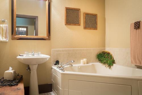 在meiguo.com看到的Texas White House B&B的介绍图片