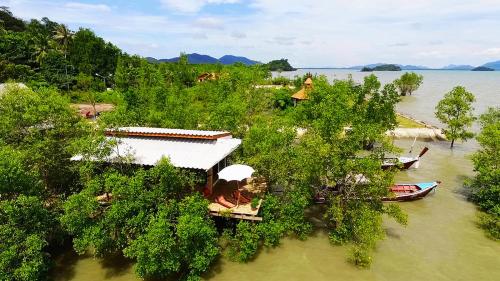 Exterior view, Deep House Sea View 2 in Sang Kha Ou Exterior view, Deep House Sea View 2 in Sang Kha Ou