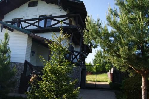 This photo about Hotel Rancho shared on HyHotel.com