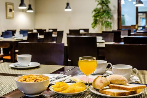 Makanan dan Minuman, Hotel Flamingo in Lisbon Makanan dan Minuman, Hotel Flamingo in Lisbon