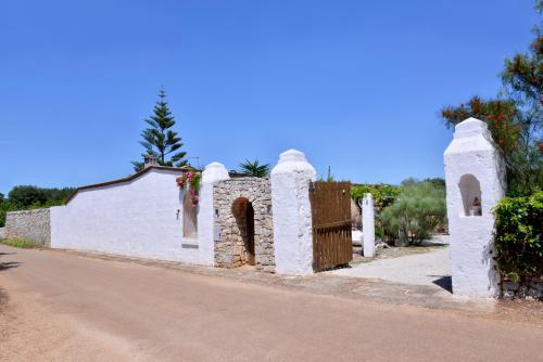 Entrance, Masseria Pagliamonte in San Vito dei Normanni Entrance, Masseria Pagliamonte in San Vito dei Normanni