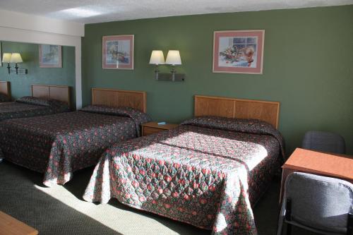 American Motor Inn - Rock Island in Rock Island American Motor Inn - Rock Island in Rock Island