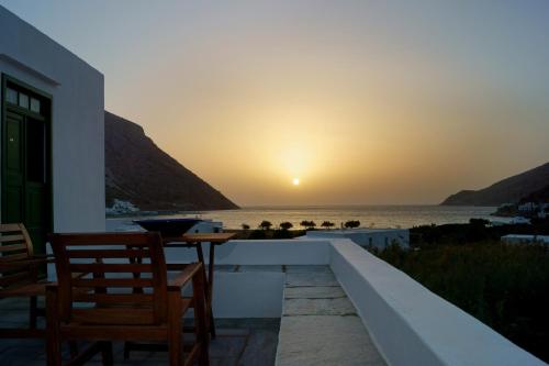 This photo about Alkyonis Villas shared on HyHotel.com
