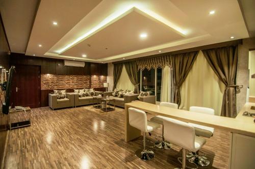 مطبخ, فندق إيليت سويتس - الملقا (Elite Suites Hotel - Al Malqa) in العقيق مطبخ, فندق إيليت سويتس - الملقا (Elite Suites Hotel - Al Malqa) in العقيق